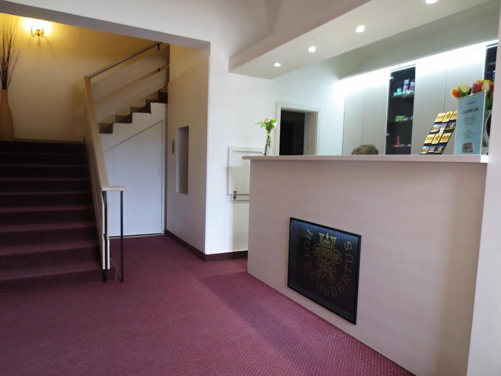 Hotel Hubertus Valtice Extérieur photo
